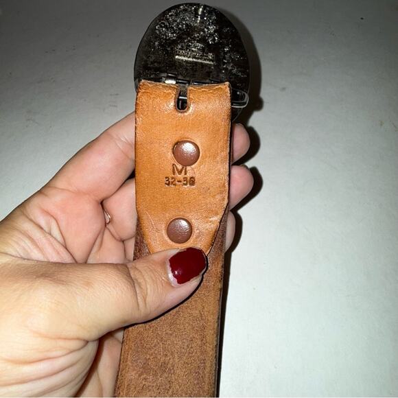 VINTAGE FORD brown tooled leather western style belt 32-36 in - Picture 3 of 7